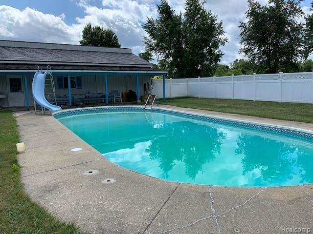 2074 Farnsworth Road Lapeer, MI 48446 - Photo 34 of 40 IMG_2030.jpg