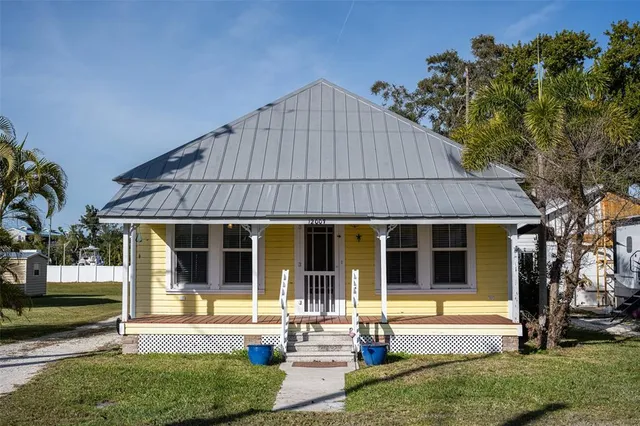 $650,000 | 12007 45th Avenue West, Cortez, FL 34215