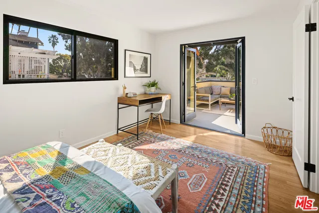 $2,350,000 | 2613 5th Street, Santa Monica, CA 90405