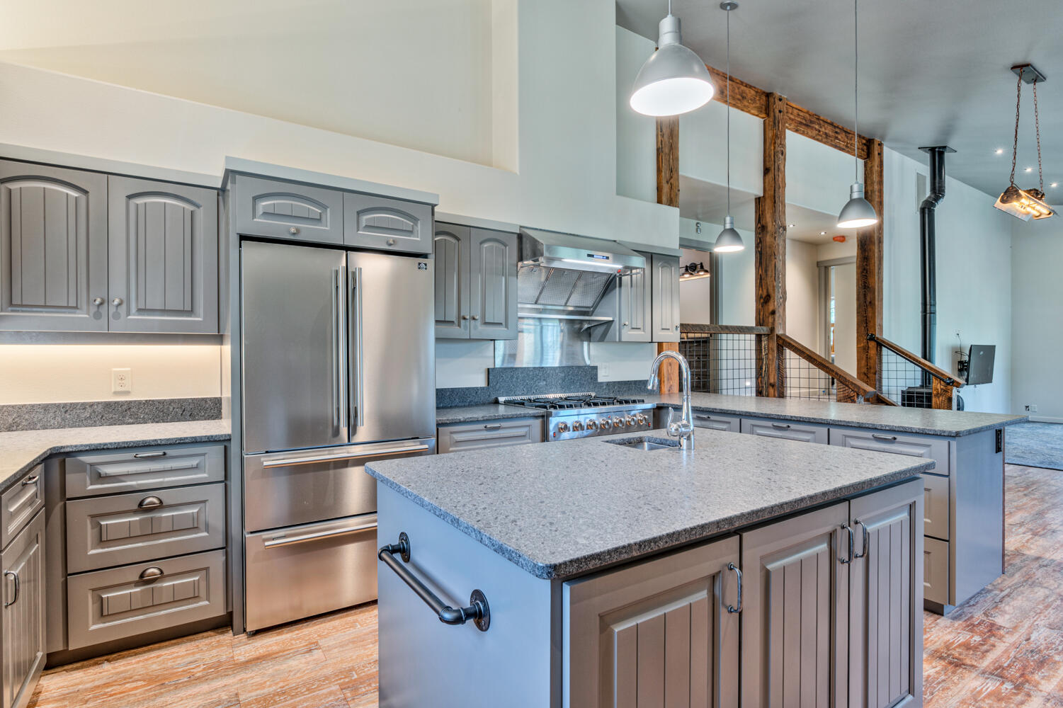 54429 Foster Road Bend, OR 97707 - Photo 10 of 51 54429 Foster Rd., Bend, OR - 24