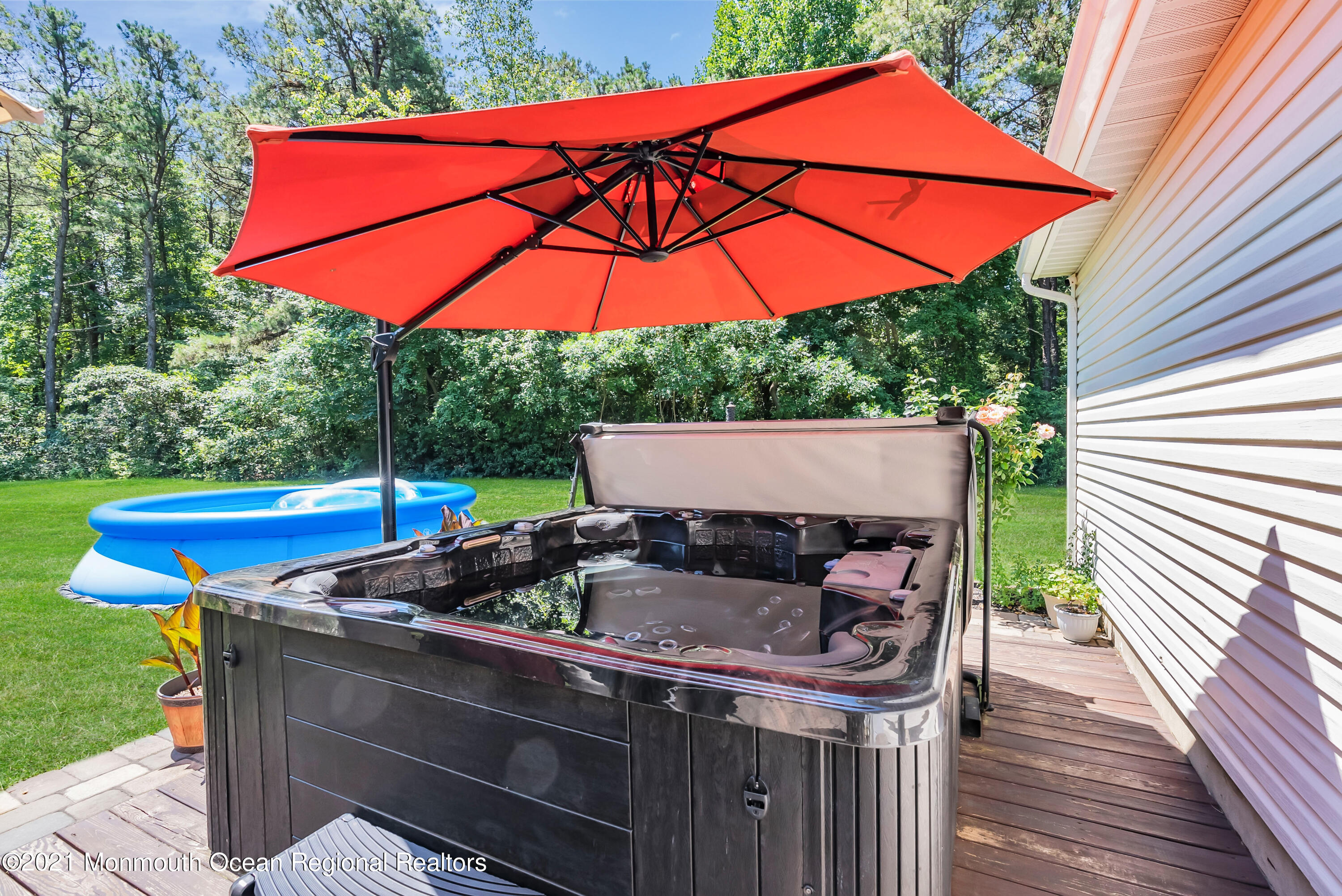93 Jackson Mills Road Jackson, NJ 08527 - Photo 36 of 39 an outdoor space with furniture