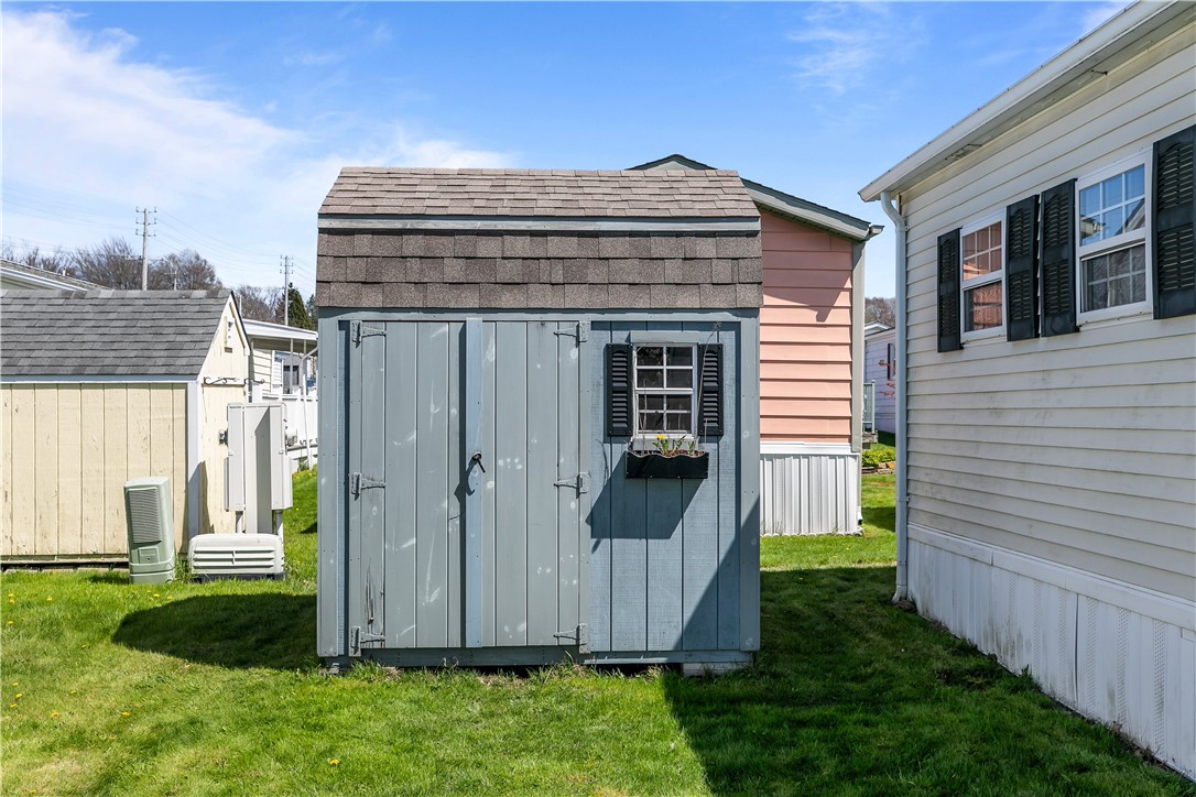 92 Bayview Parkway Middletown, RI 02842 - Photo 27 of 29