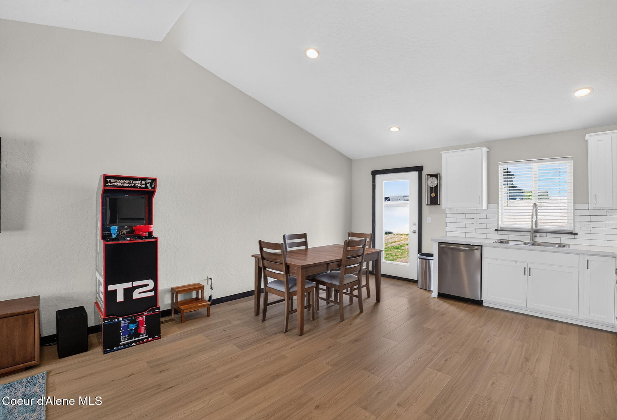6295 Bowmore Lane Rathdrum, ID 83858 - Photo 10 of 31 22-web-or-mls-DSC00646