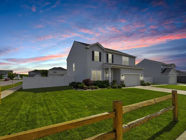 $484,900 | 7445 East 119th Place, Winfield, IN 46307