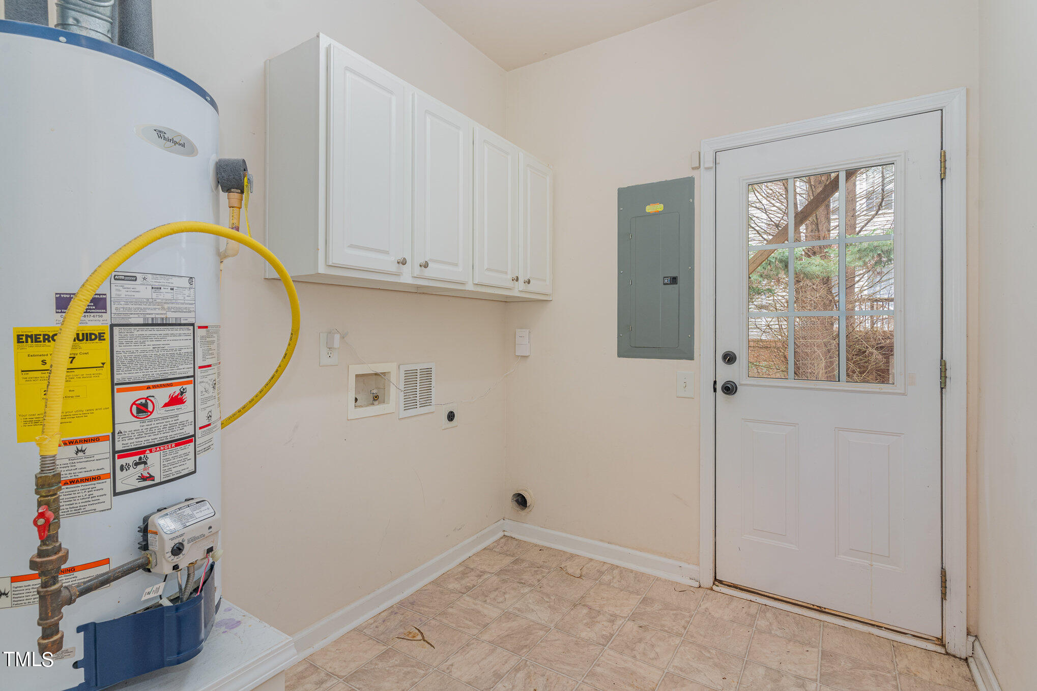 7247 Corvette Court Raleigh, NC 27613 - Photo 25 of 34 Utility room