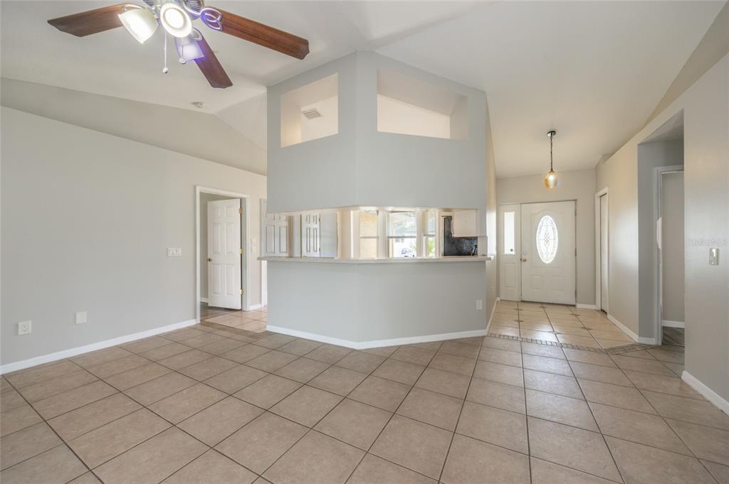 37 Rockefeller Drive Palm Coast, FL 32164 - Photo 2 of 18