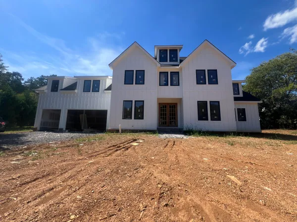 $949,999 | 10541 East Brainerd Road, Apison, TN 37302