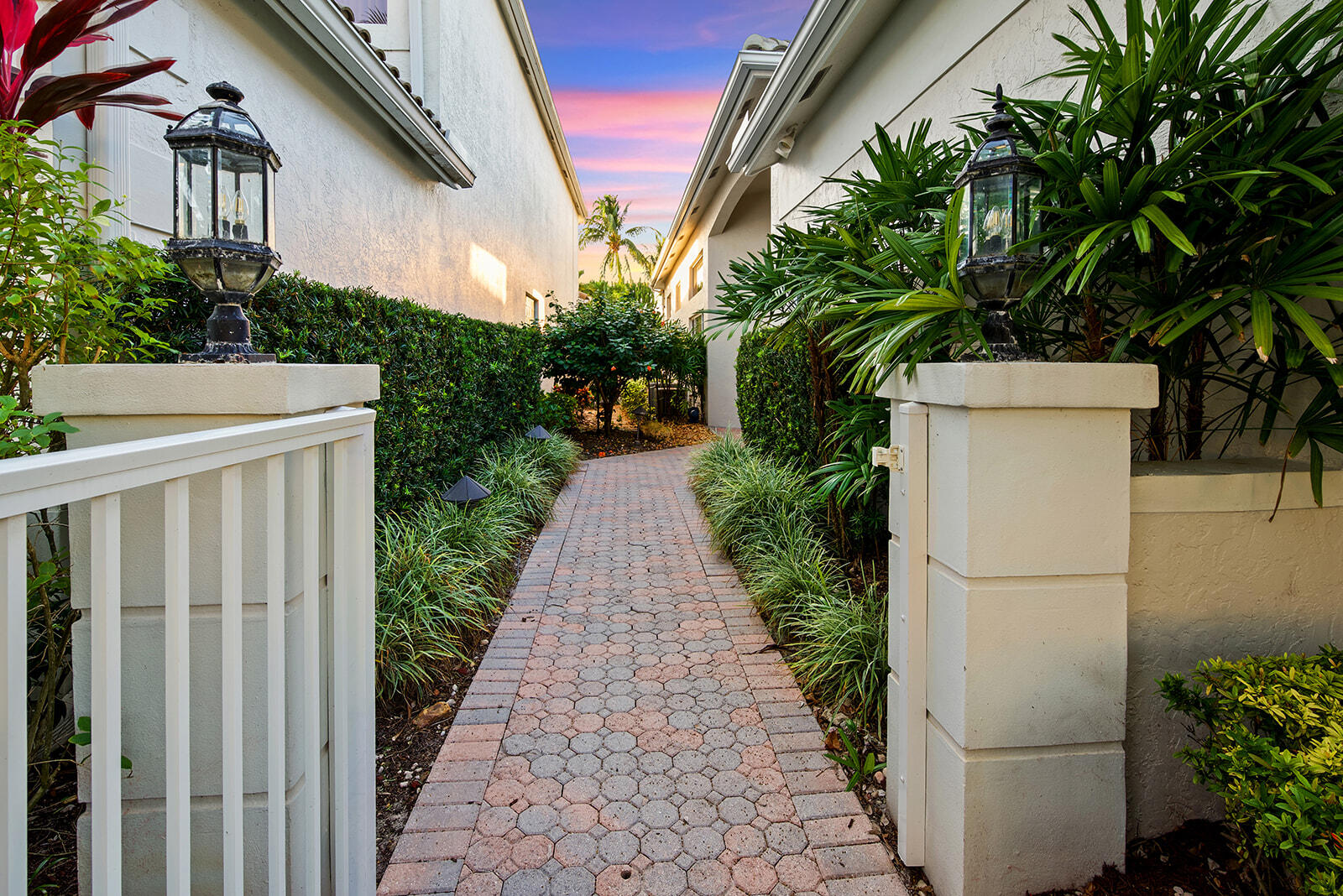 17051 Grand Bay Drive Boca Raton, FL 33496 - Photo 3 of 91 DSC_9199