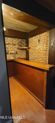 $2,000 | 133 Hopkins Boulevard, Unit B, Biloxi, MS 39530