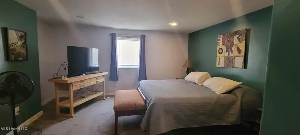 $1,900 | 133 Hopkins Boulevard, Unit B, Biloxi, MS 39530