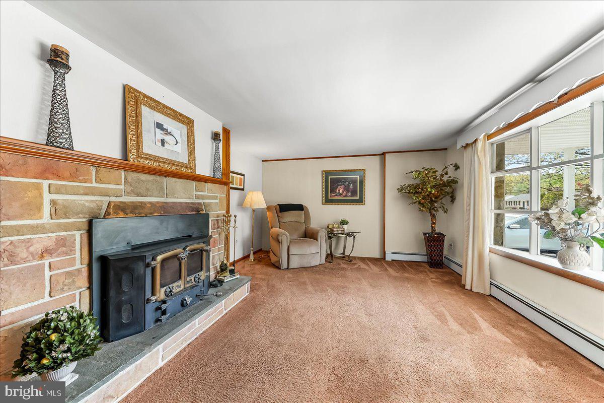 2 Marian Road Phoenixville, PA 19460 - Photo 4 of 42