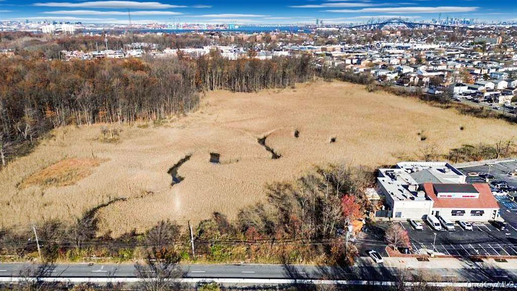 1105 Goethals Road North Staten Island, NY 10303 - Photo 1 of 6 Drone / aerial view