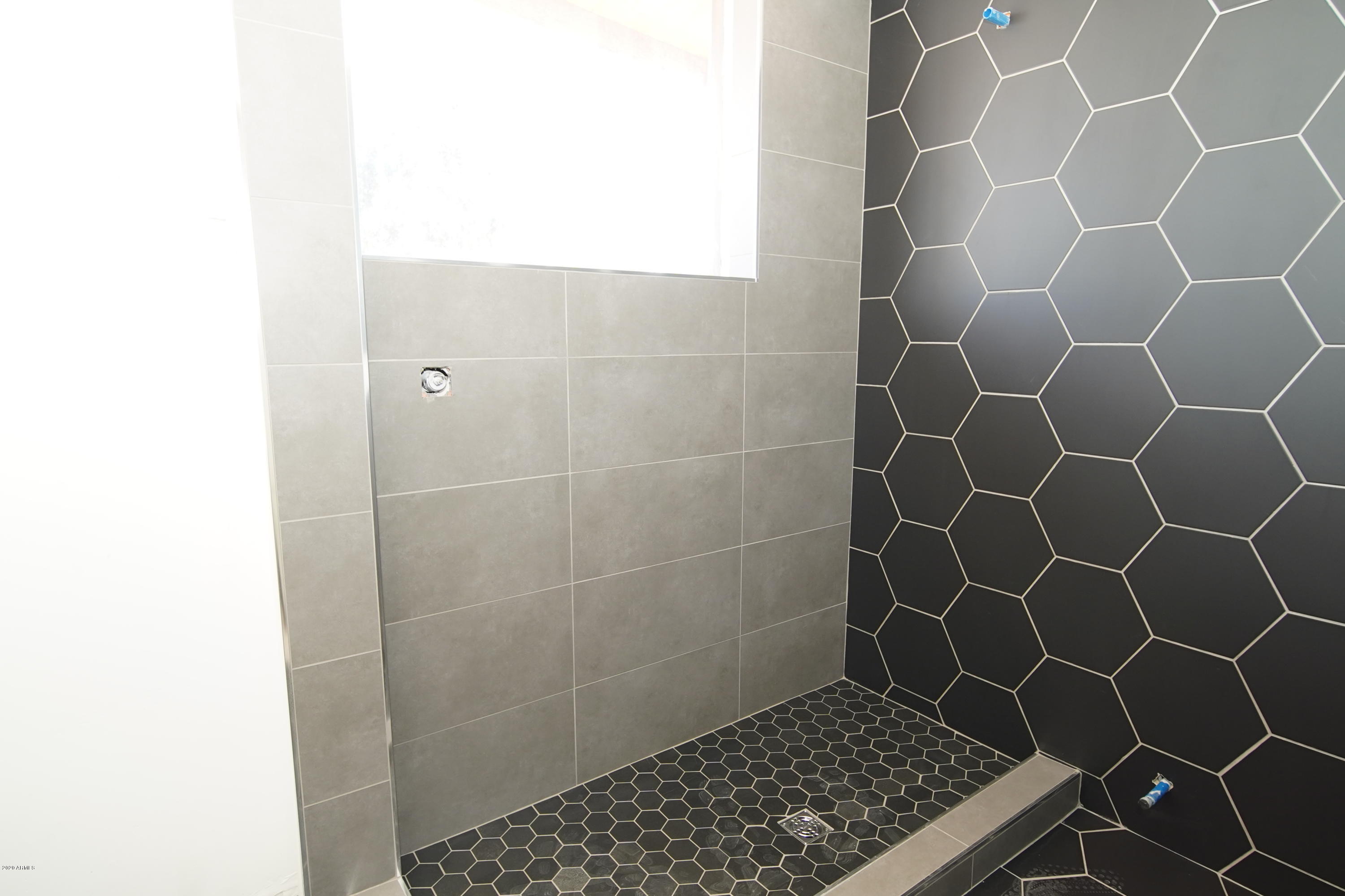 4148 East Almeria Road Phoenix, AZ 85008 - Photo 8 of 11 DSC08077