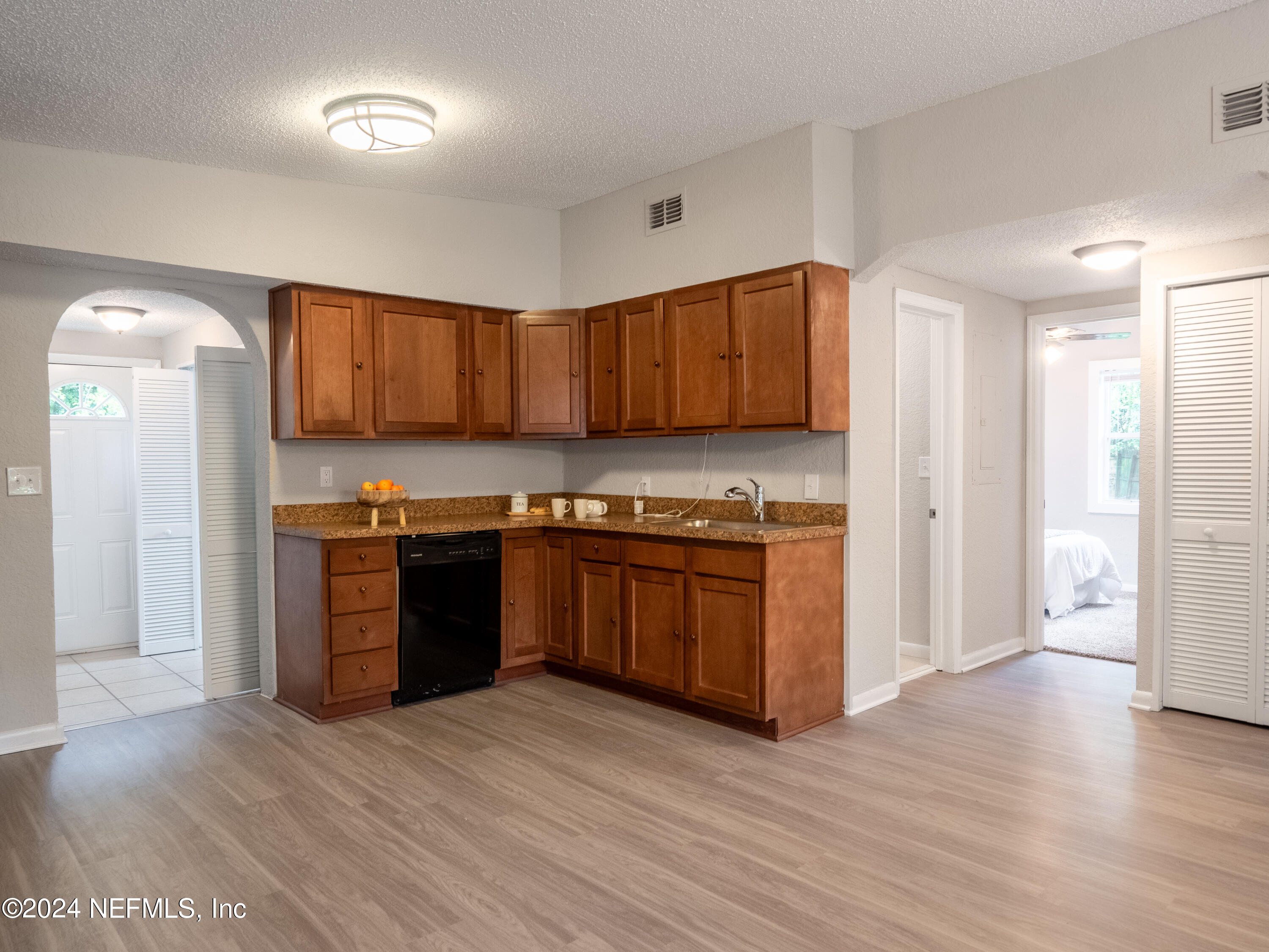 1439 King Arthur Road Jacksonville, FL 32211 - Photo 5 of 33 Kitchen