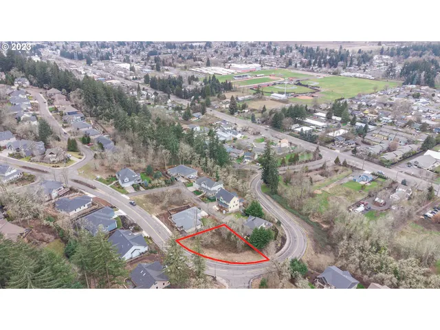 $84,900 | 320 Mountaingate Drive, Springfield, OR 97478