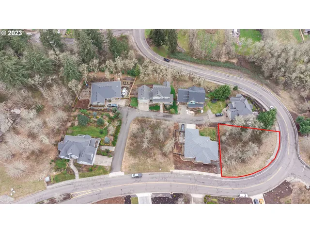 $84,900 | 320 Mountaingate Drive, Springfield, OR 97478