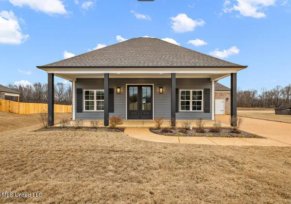 $422,900 | 660 Wells Drive, Hernando, MS 38632