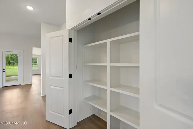 $422,900 | 660 Wells Drive, Hernando, MS 38632