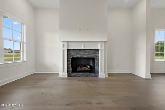 $422,900 | 660 Wells Drive, Hernando, MS 38632