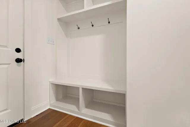 $422,900 | 660 Wells Drive, Hernando, MS 38632