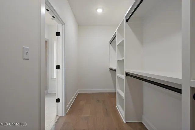 $422,900 | 660 Wells Drive, Hernando, MS 38632