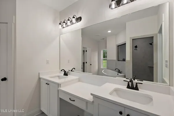 $422,900 | 660 Wells Drive, Hernando, MS 38632