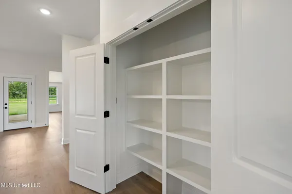 $422,900 | 660 Wells Drive, Hernando, MS 38632