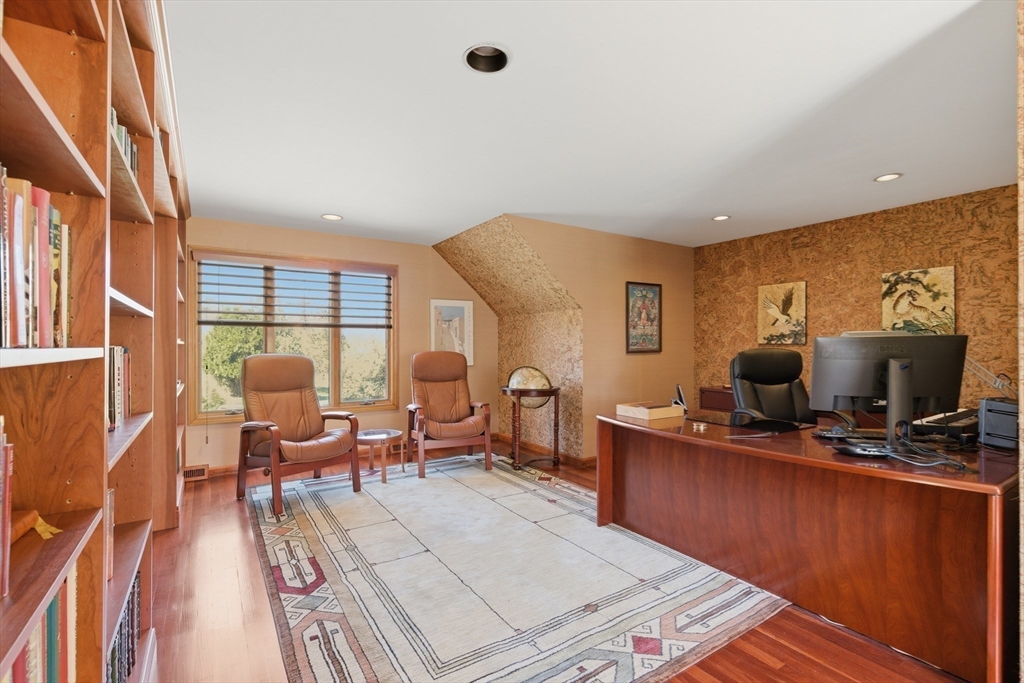 641 Salem End Road Framingham, MA 01702 - Photo 15 of 42 Gallery Image 15