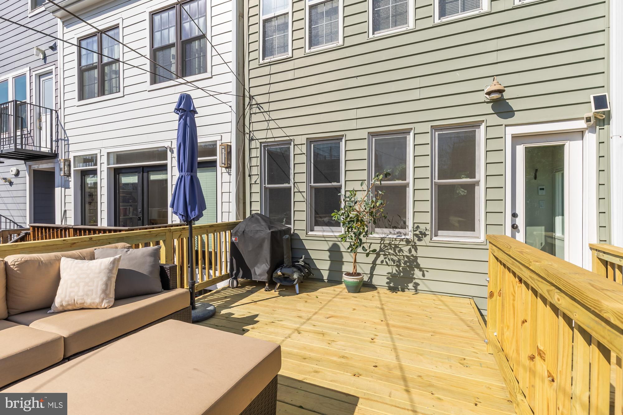 1109 7th Street Northeast Washington, DC 20002 - Photo 30 of 32 a view of a house with a lounge chair