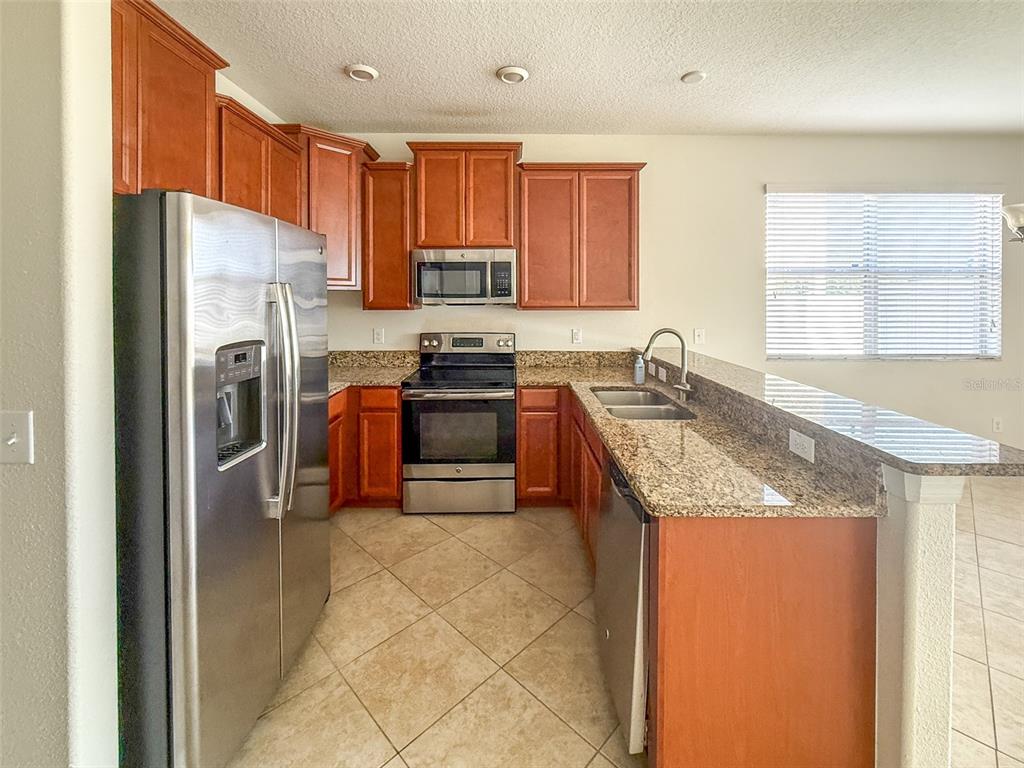 13715 Rosette Road Hudson, FL 34669 - Photo 6 of 27 Gallery Image 6