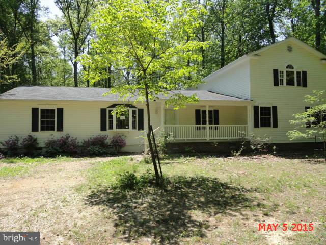 43319 Medleys Neck Road Leonardtown, MD 20650 - Photo 2 of 18 Exterior (Front)