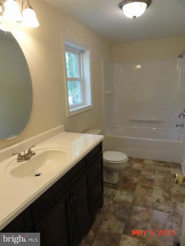 43319 Medleys Neck Road Leonardtown, MD 20650 - Photo 9 of 18 Bath (Master)