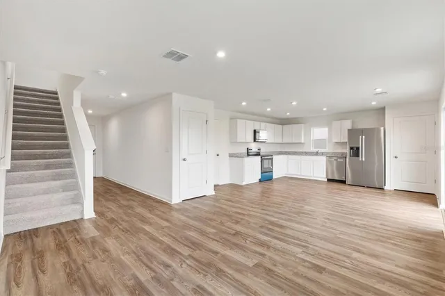 $2,095 | 1941 Iowa Drive, Sumterville, FL 33585