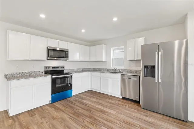 $2,095 | 1941 Iowa Drive, Sumterville, FL 33585