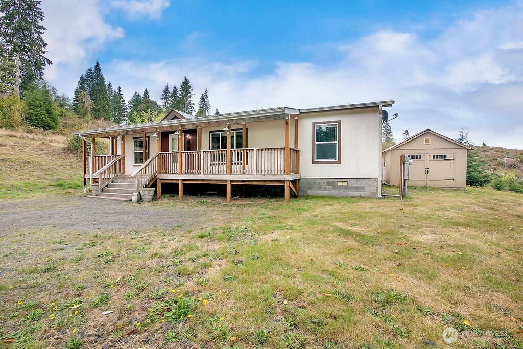 721 Robertson Road Longview, WA 98632 - Photo 31 of 40 Gallery Image 31