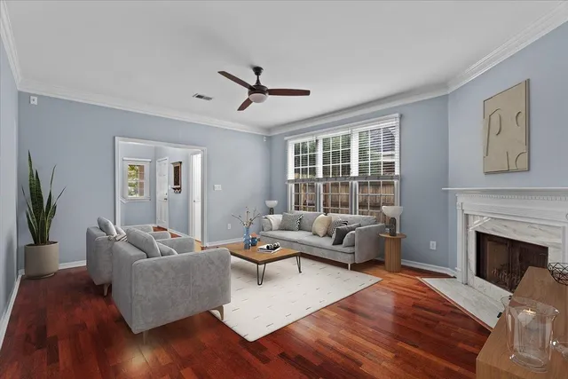 $439,700 | 172 Riverwalk Place, Memphis, TN 38103