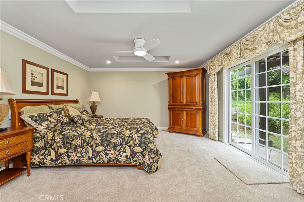 129 5 Crowns Way Encinitas, CA 92024 - Photo 20 of 43 Master bedroom