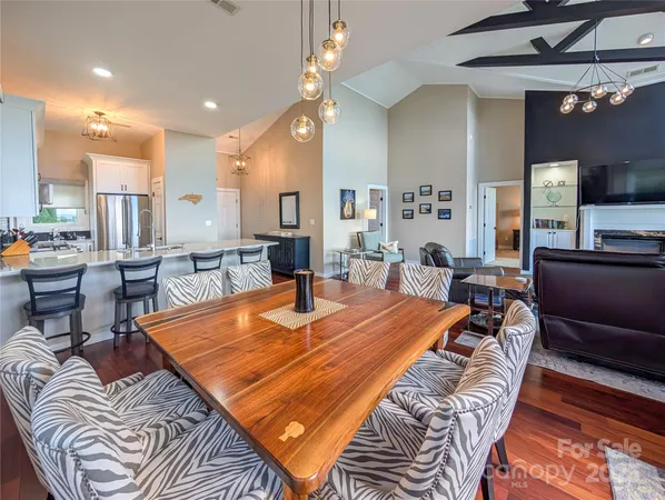 a bed room with a bed