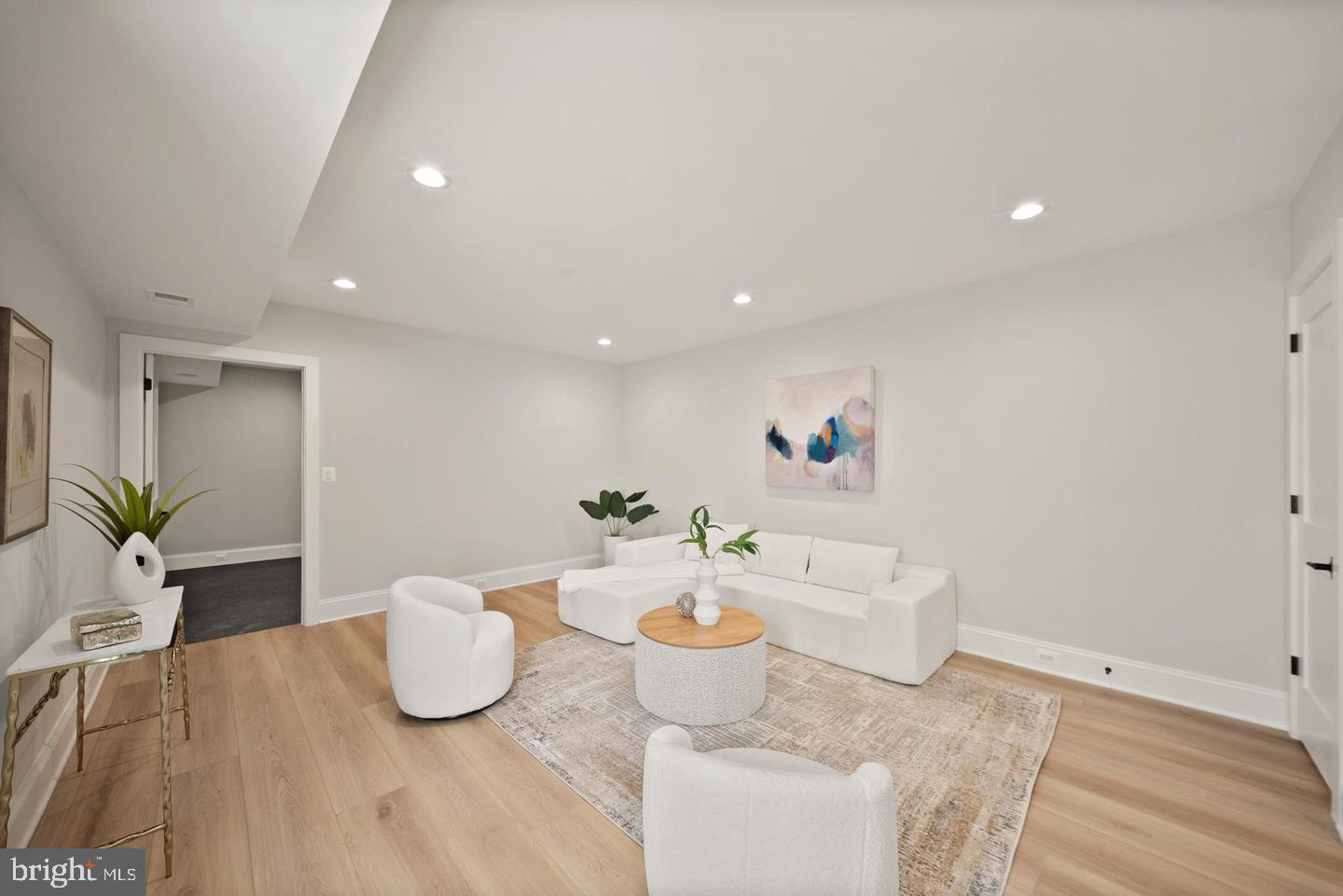 31 East Reed Avenue Alexandria, VA 22305 - Photo 47 of 75 Gallery Image 47