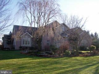 237 Troon Way Lebanon, PA 17042 - Photo 1 of 24 Gallery Image 1
