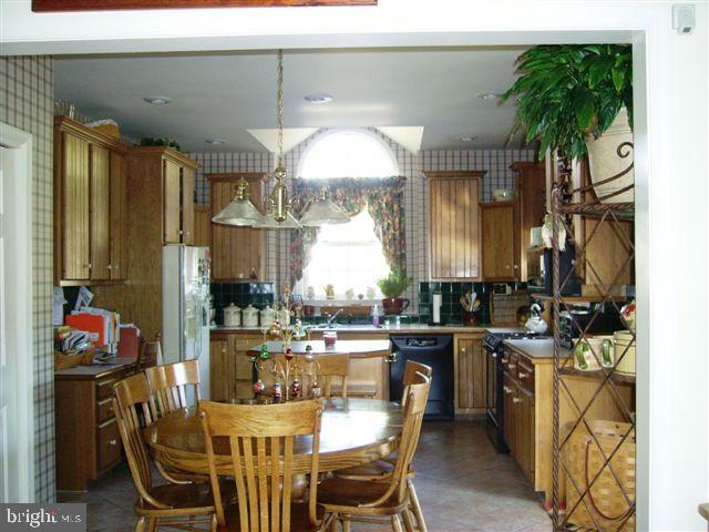 237 Troon Way Lebanon, PA 17042 - Photo 12 of 24 Gallery Image 12