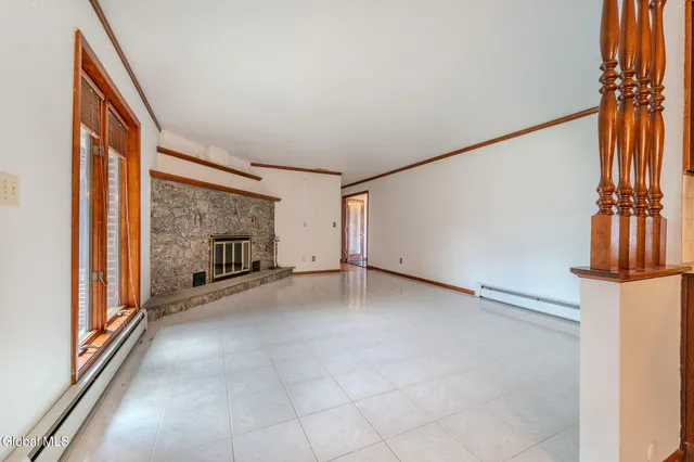 $614,999 | 15 Huntleigh Drive, Colonie, NY 12211