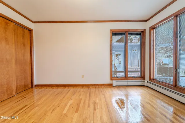 $614,999 | 15 Huntleigh Drive, Colonie, NY 12211