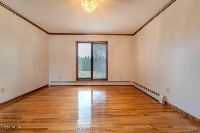 $614,999 | 15 Huntleigh Drive, Colonie, NY 12211