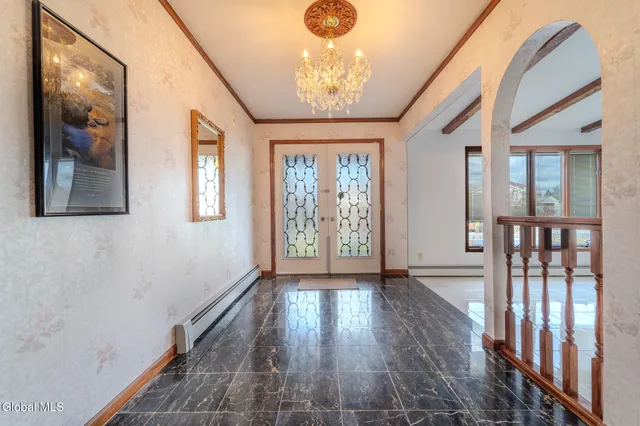 $614,999 | 15 Huntleigh Drive, Colonie, NY 12211