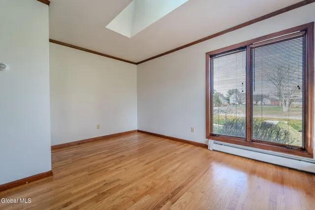 $614,999 | 15 Huntleigh Drive, Colonie, NY 12211