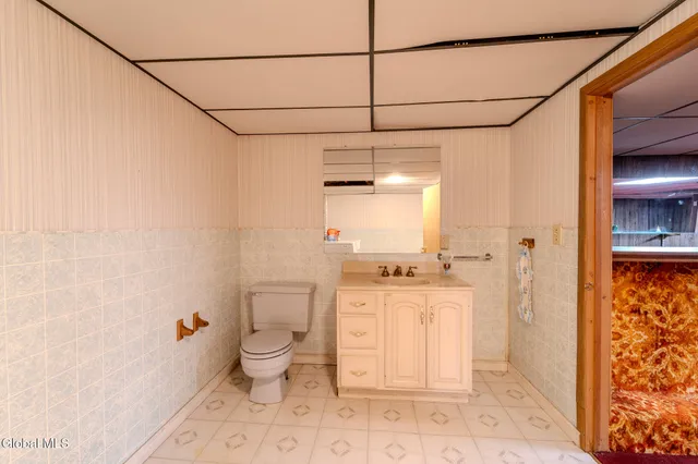 $614,999 | 15 Huntleigh Drive, Colonie, NY 12211