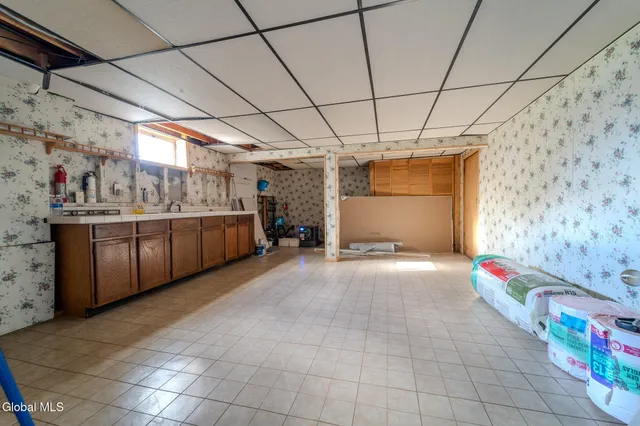 $614,999 | 15 Huntleigh Drive, Colonie, NY 12211