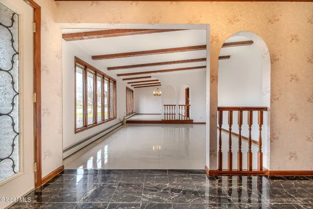 $614,999 | 15 Huntleigh Drive, Colonie, NY 12211