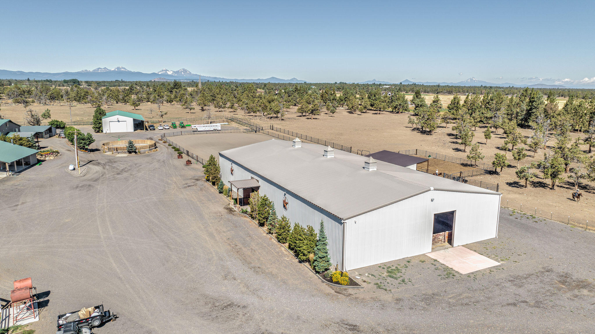 23770 Dodds Road Bend, OR 97701 - Photo 54 of 90 DJI_0317_8_9